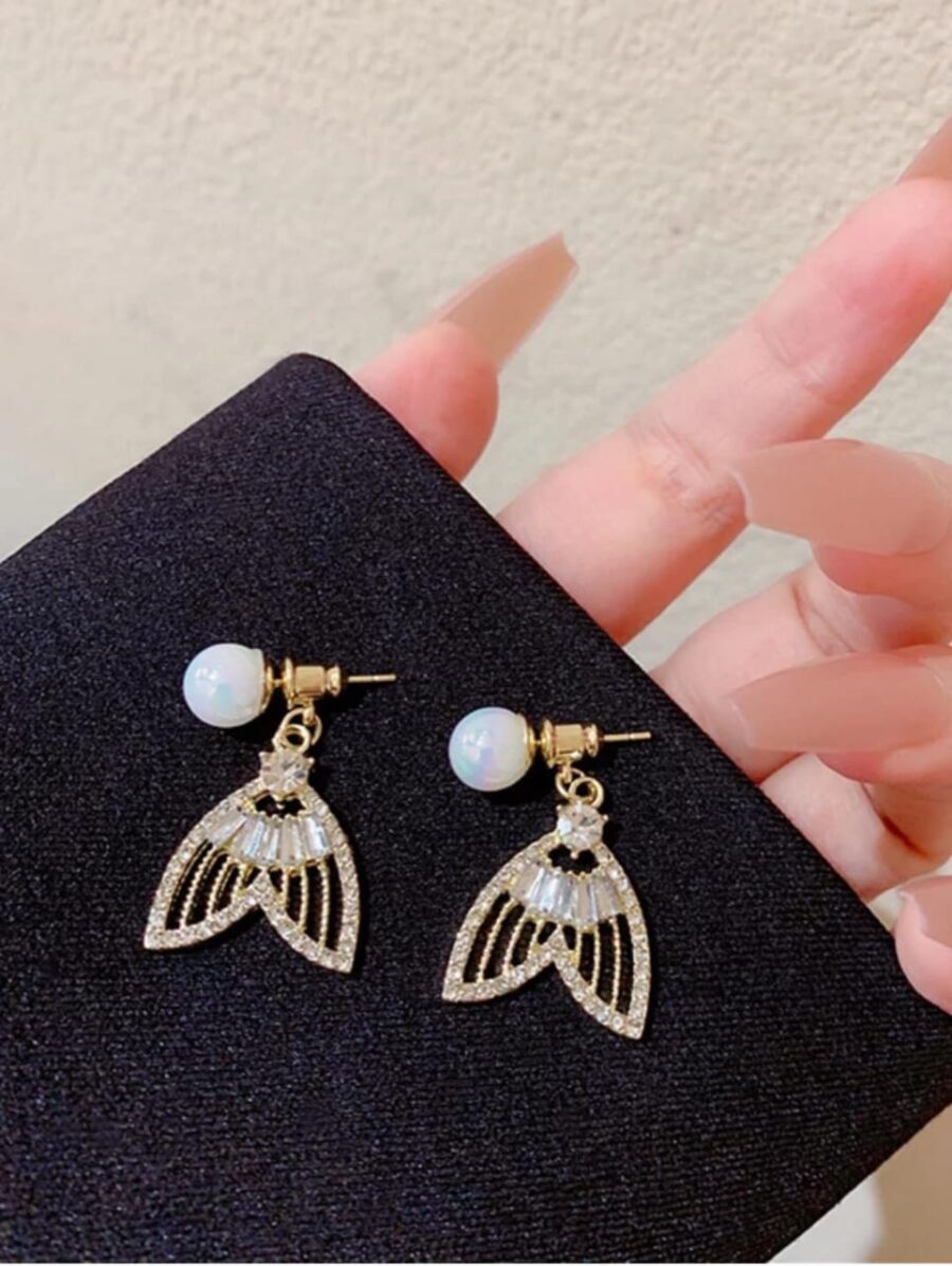 Gleaming Petal Drop Earrings with Pearl Stud